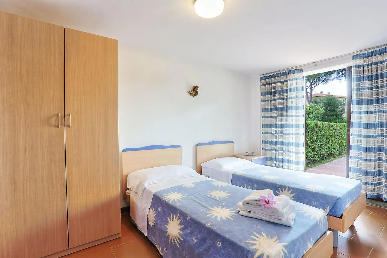Case Sobrini Apartment Vada 0*,