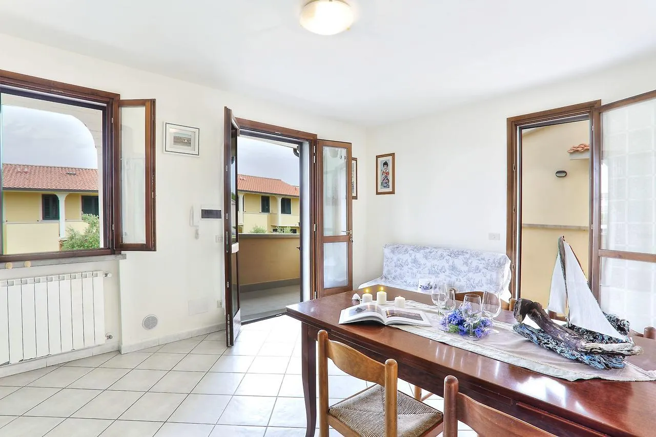 Apartamento Case Sobrini Vada Itália