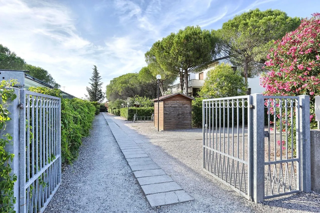 Case Sobrini Vada Apartamento